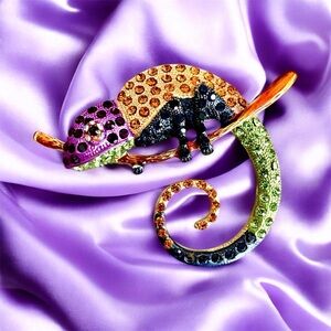 Giant chameleon bright gold tone metal beautiful rhinestones lizards geckos NWOT